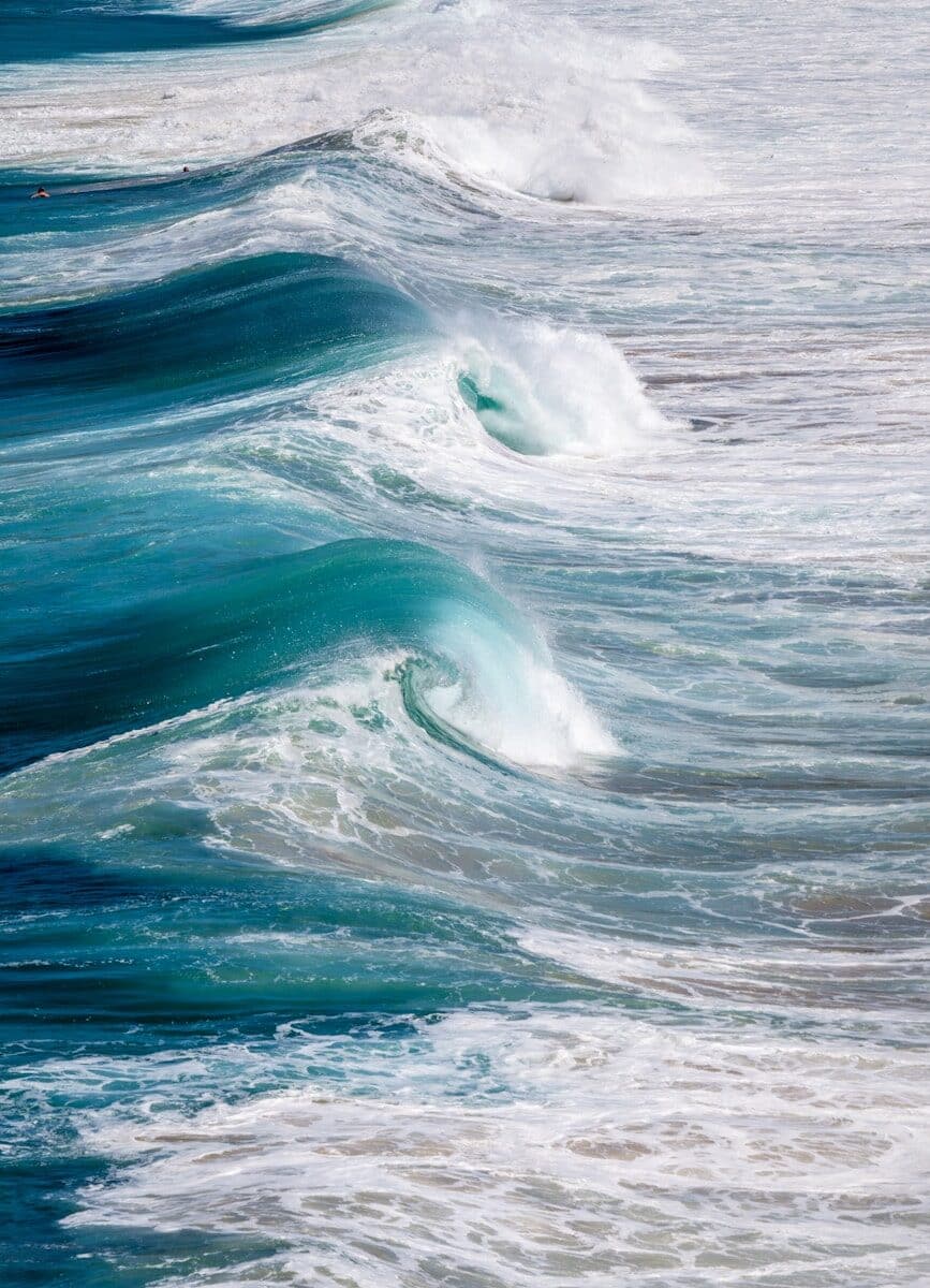 Atlantic Ocean waves crashing on an Outer Banks beach during high tide